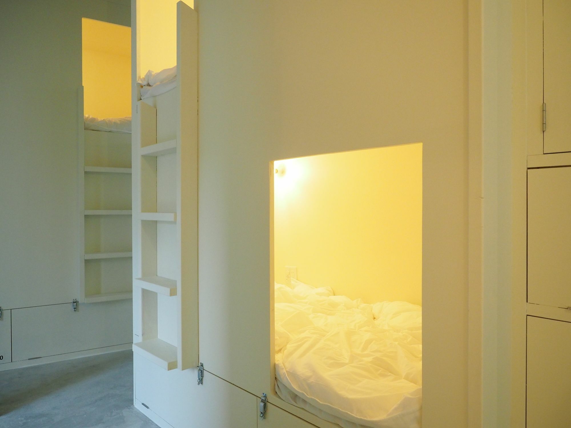 Almond Hostel & Cafe Shibuya Tokyo Exterior photo