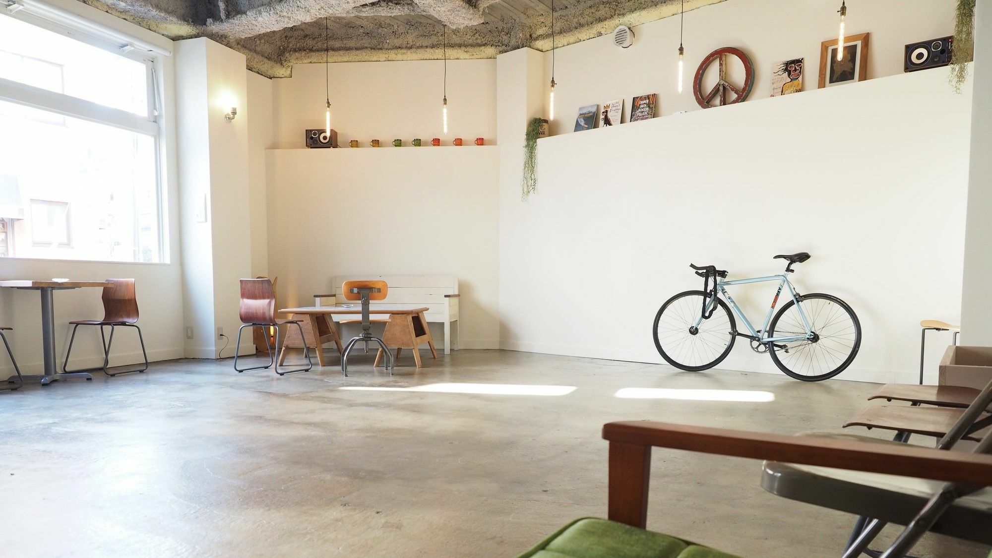 Almond Hostel & Cafe Shibuya Tokyo Exterior photo