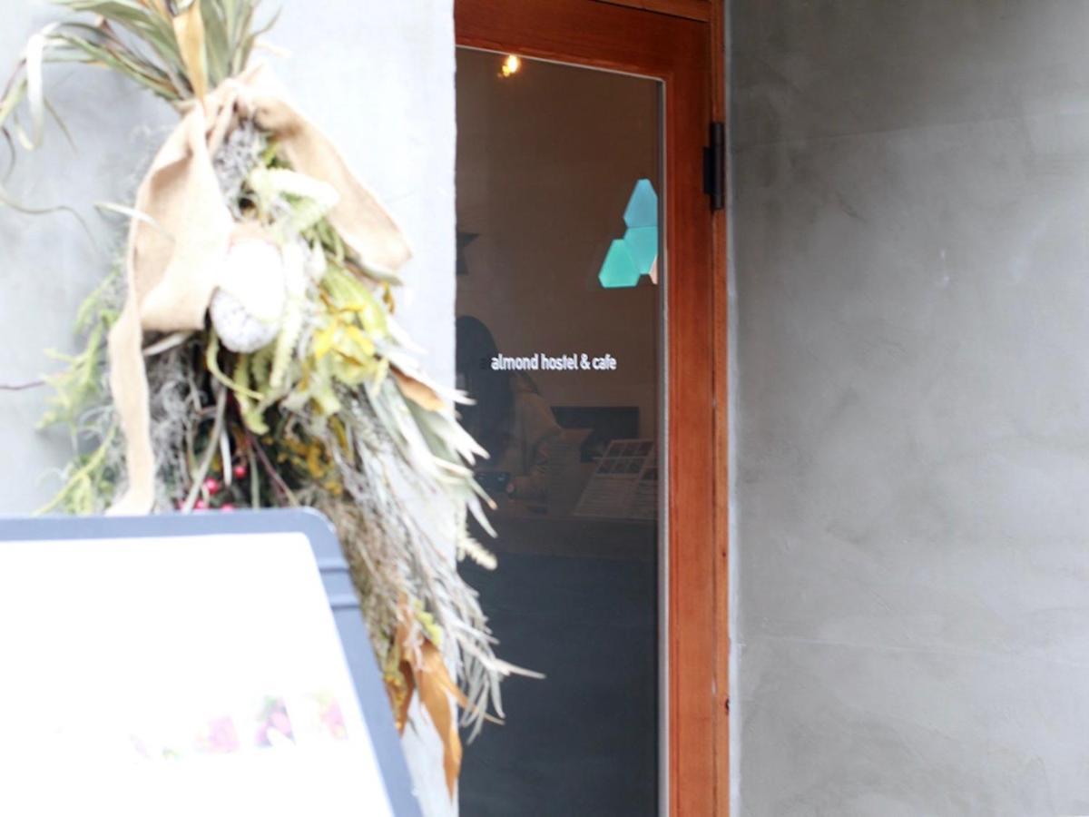 Almond Hostel & Cafe Shibuya Tokyo Exterior photo